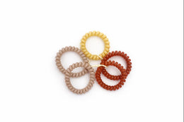 Matte coil wire hair tie Zay
