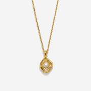 Princess Pearl Golden Necklace